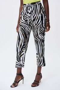 Style 231116 Animal Print Capri trousers