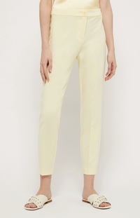 Style TIPICO - Cigarette style trouser in banana