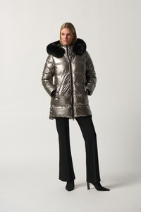 Style 233923-Puffa Coat