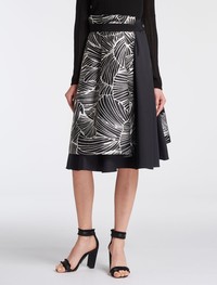 Style GALLES- Penny Black Monochrome skirt
